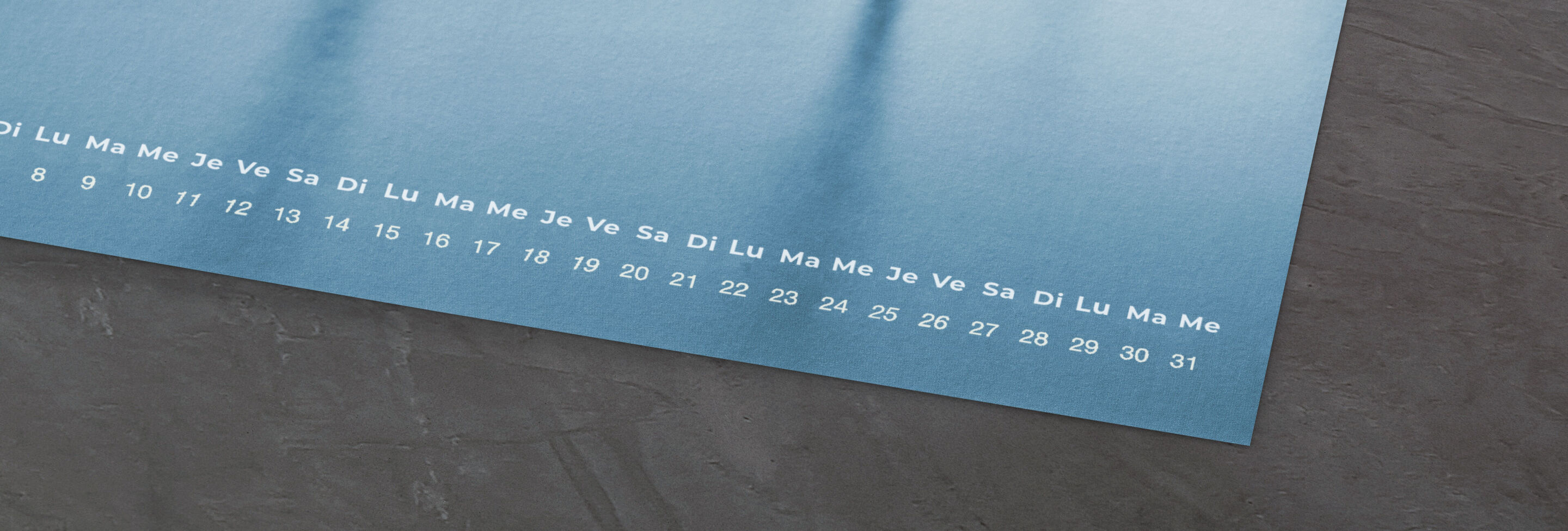 Page de calendrier avec un fond bleu et les dates