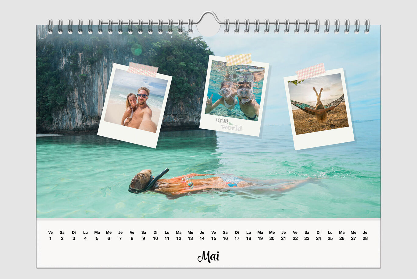 Un calendrier photo montre trois images de plaisirs de vacances : un couple dans une baie pittoresque, un plongeur dans l'eau et une personne se relaxant dans un hamac.