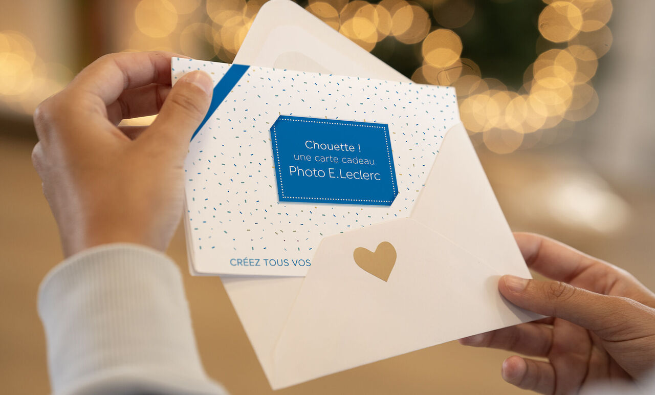 Carte-cadeau CEWE;