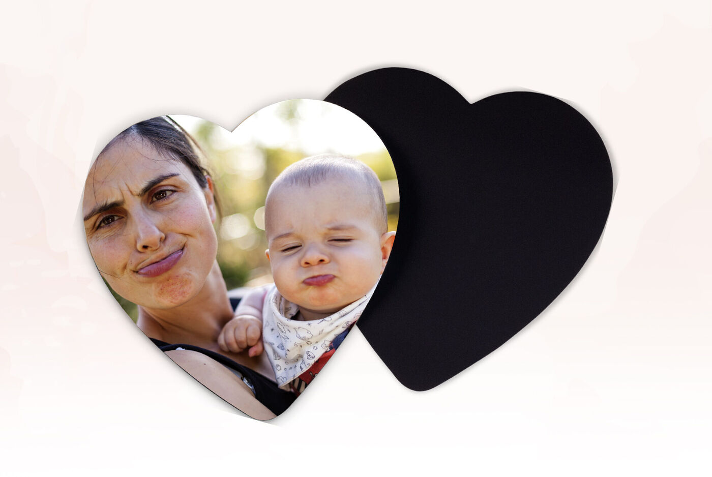 Produit photo en forme de cœur avec photo tendre. Parfait pour offrir.