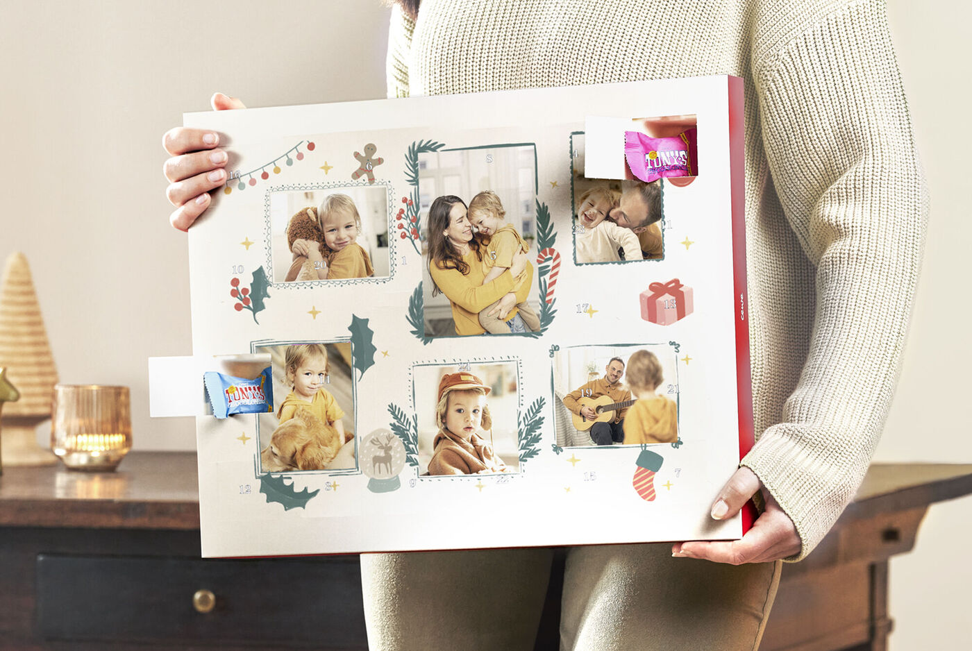Photos de famille sur un calendrier de l'Avent avec chocolats Tony's Chocolonely