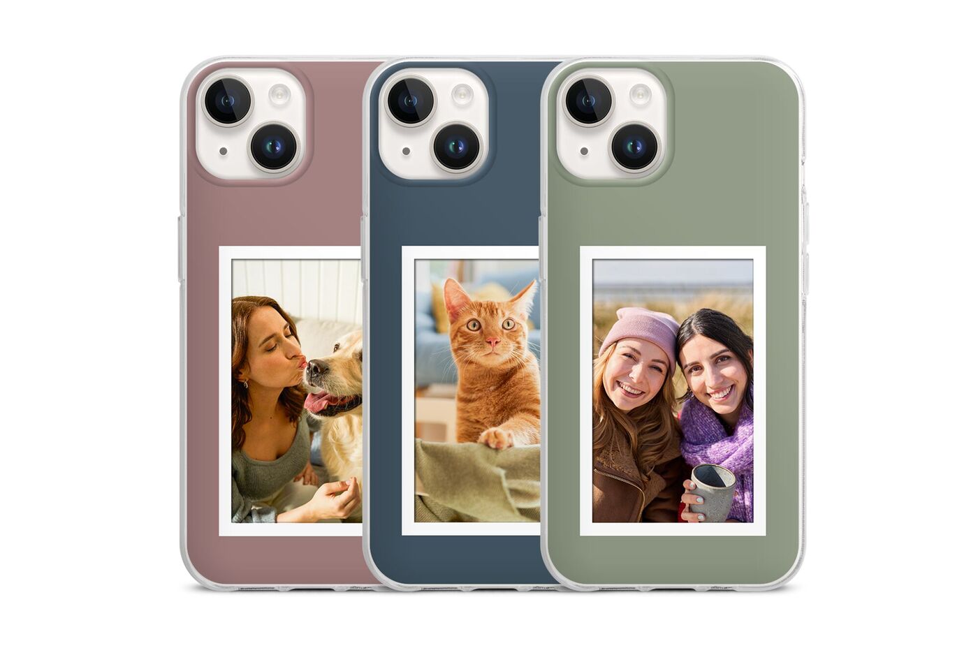 Trois coques de téléphone dans des couleurs variées avec espace pour photos