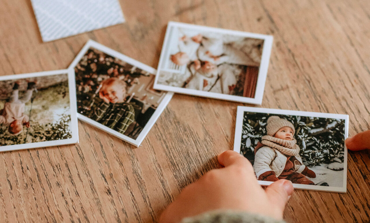 Jeu de memoire avec photos imprimées sur les cartes