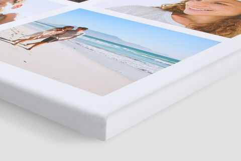 Détail d'une photo murale blanche avec des photos de famille sur la plage.