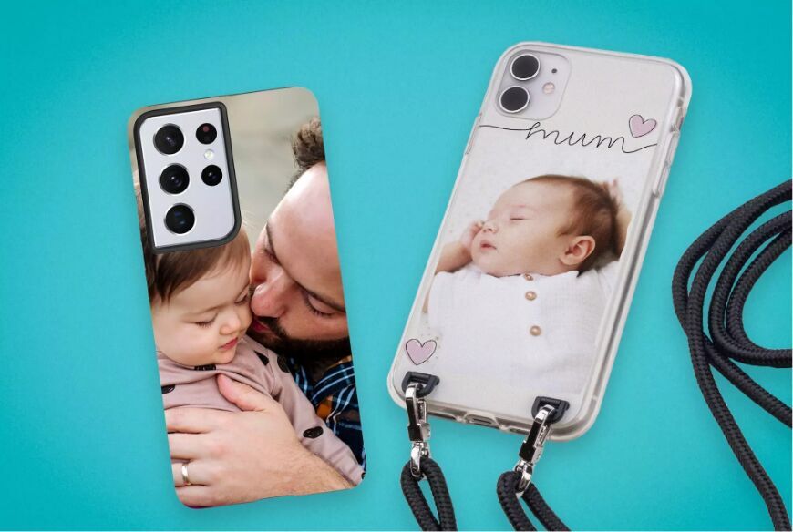 Personne avec smartphone et coque de téléphone, joliment conçue dans des couleurs vives.