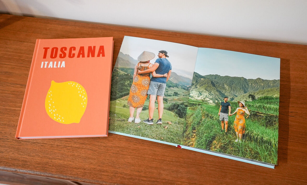 Livre photo de la collection voyage avec le titre Toscane sur la couverture