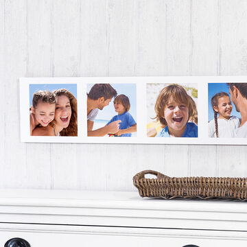 Moments chanceux de deux personnes partageant des instants spéciaux dans un cadre.